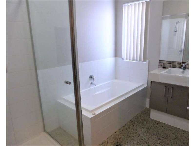 13 Stingray Street, Baynton WA 6714