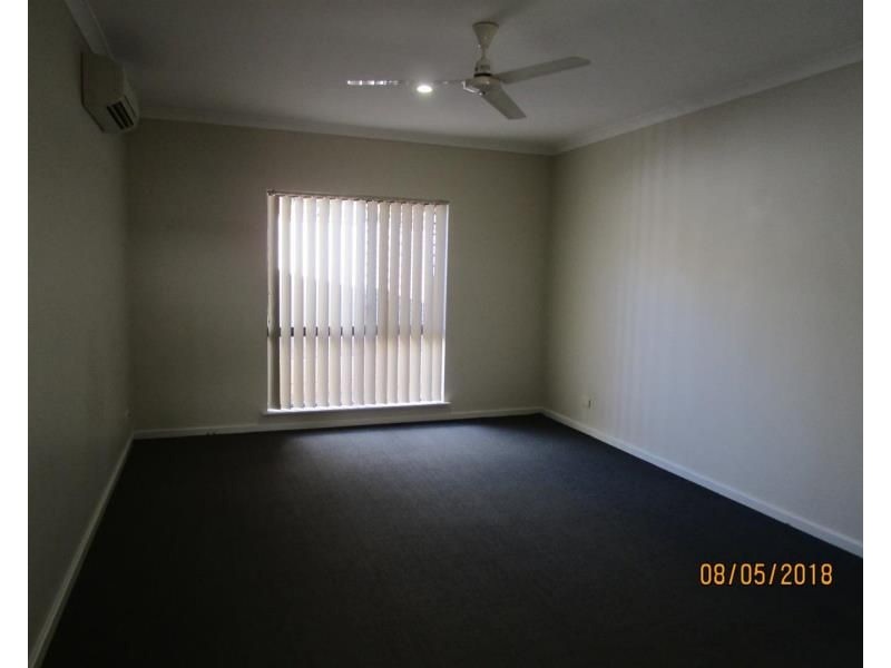 4 Lilly Parade, Baynton WA 6714