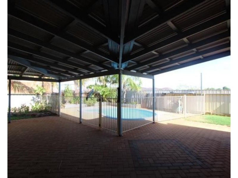 6 Knight Place, Nickol WA 6714