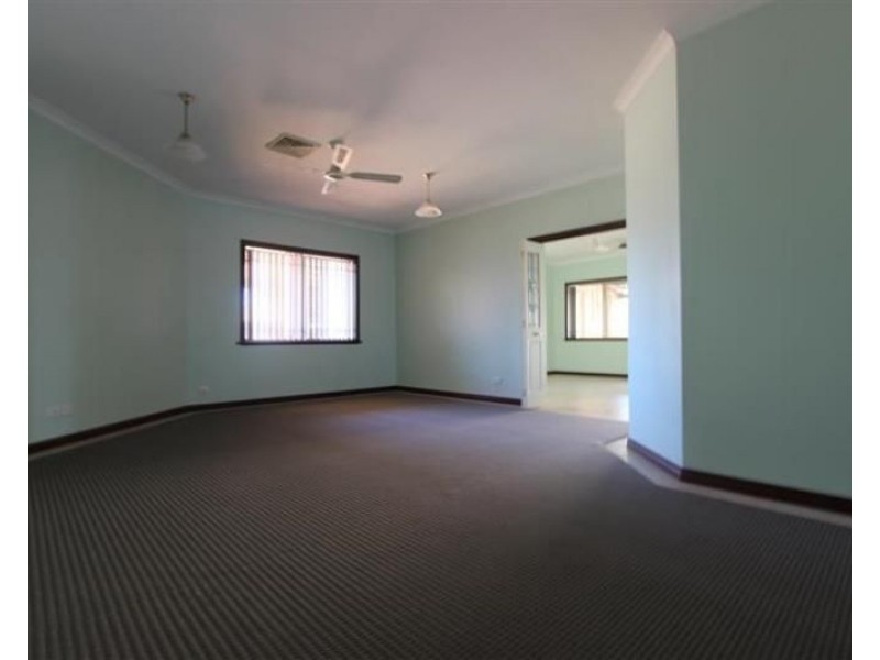 6 Knight Place, Nickol WA 6714