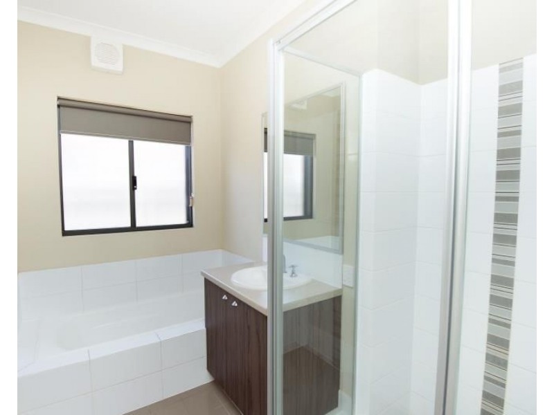 7 Bowerbird Drive, Nickol WA 6714