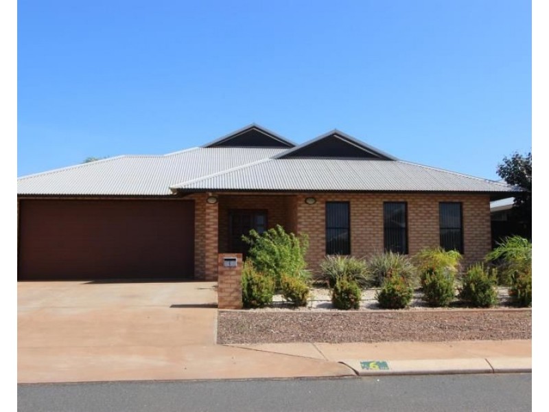 6 Jadura Cresent, Baynton WA 6714