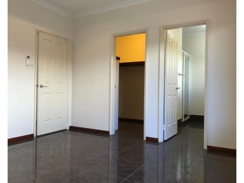 6 Jadura Cresent, Baynton WA 6714