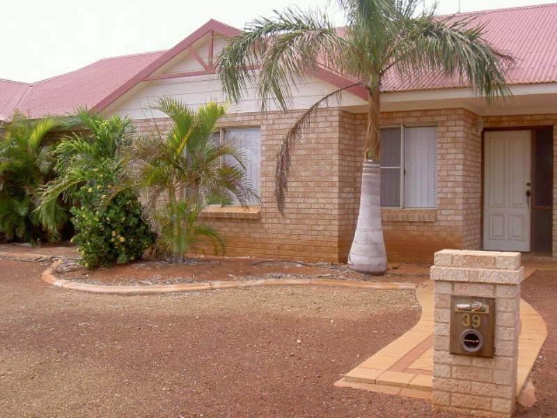 39 Mccamey Loop, Karratha WA 6714