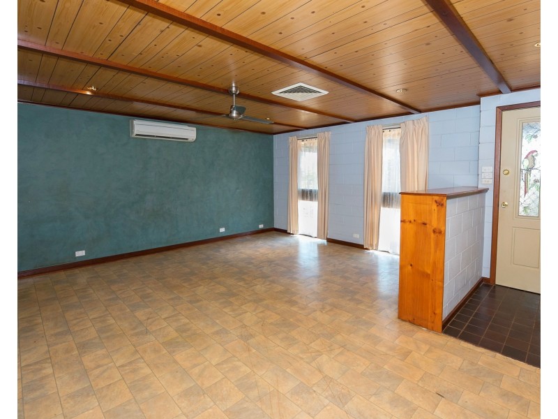 2 Lady Douglas Way, Pegs Creek WA 6714