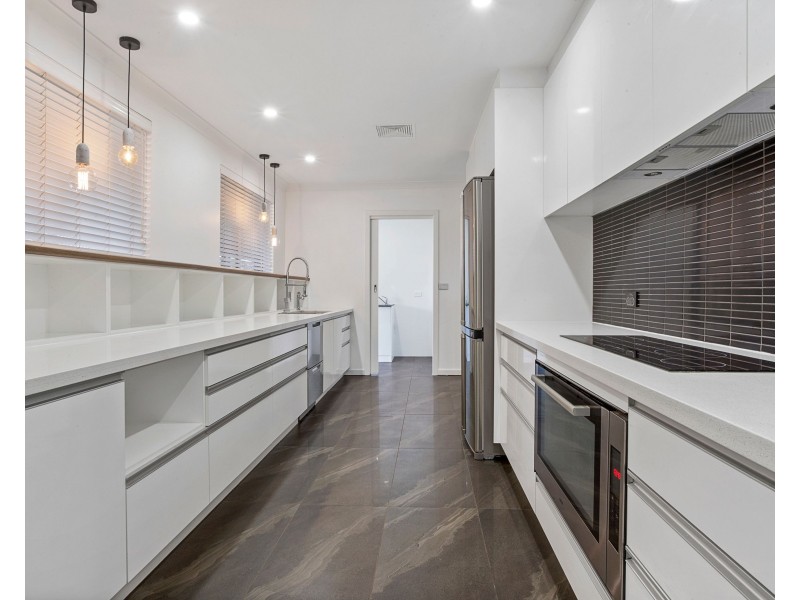 15 Pingandy Crescent, Dampier WA 6713