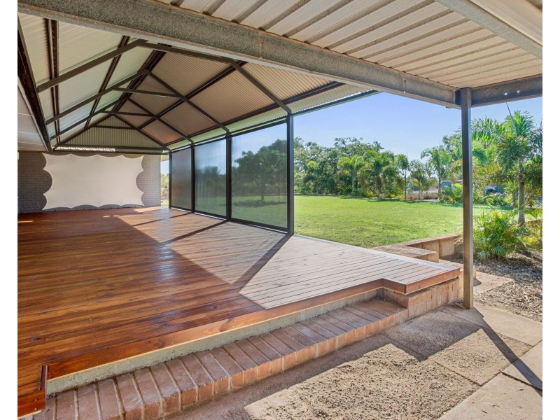 15 Pingandy Crescent, Dampier WA 6713