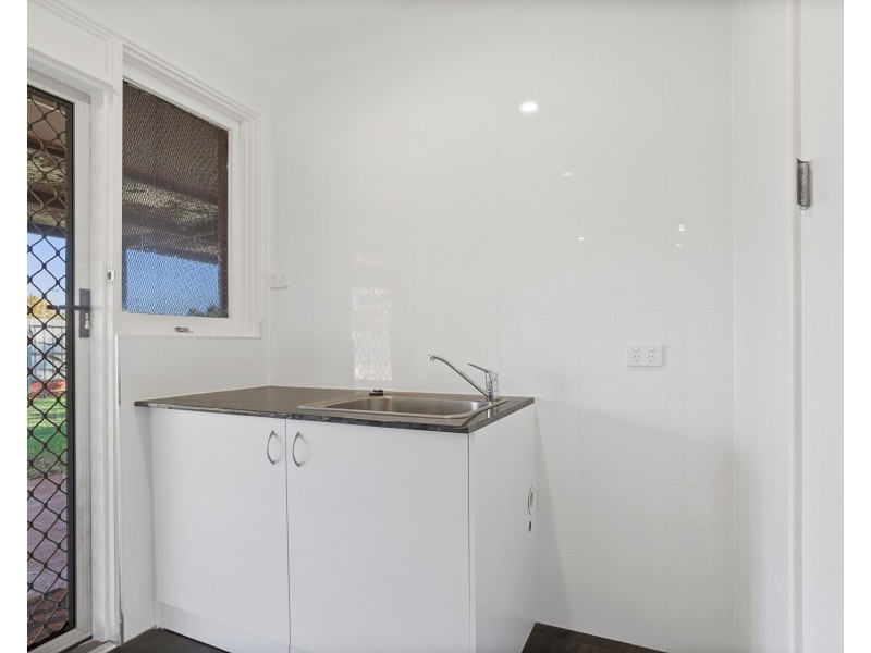 15 Pingandy Crescent, Dampier WA 6713