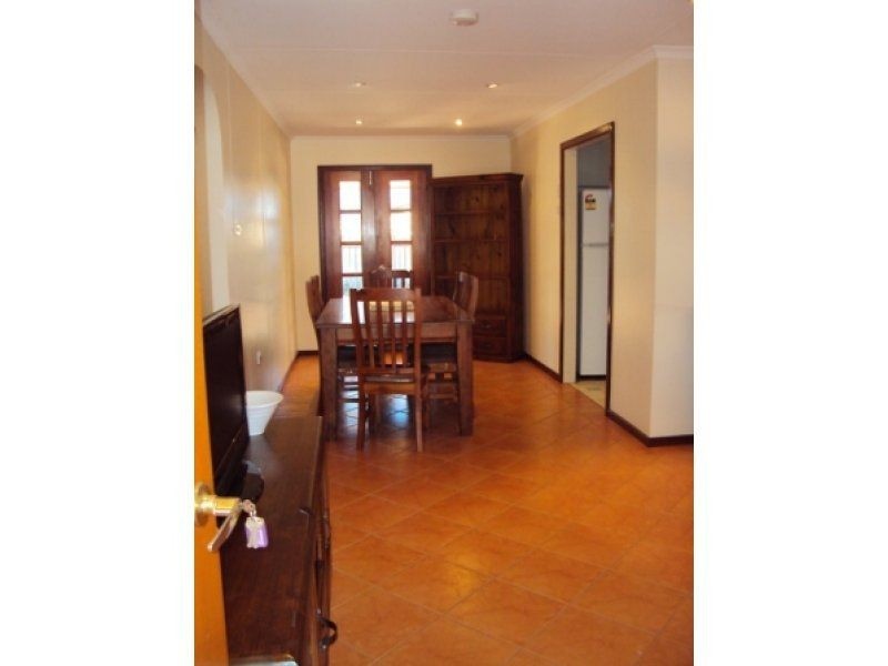 8 Shimmon Place, Pegs Creek WA 6714