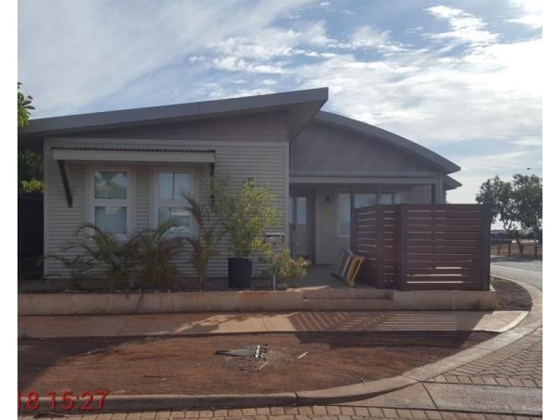 29 Bettong Bend, Baynton WA 6714