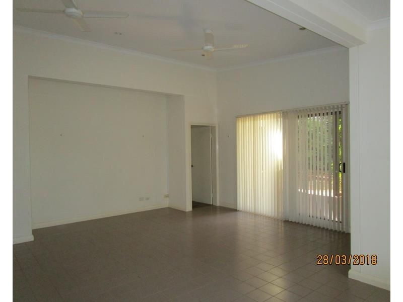 56 Brolga Meander, Nickol WA 6714