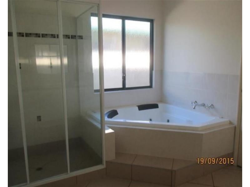 5 Warbler Loop, Nickol WA 6714