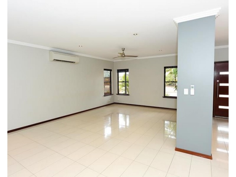 20 Euro Boulevard, Baynton WA 6714