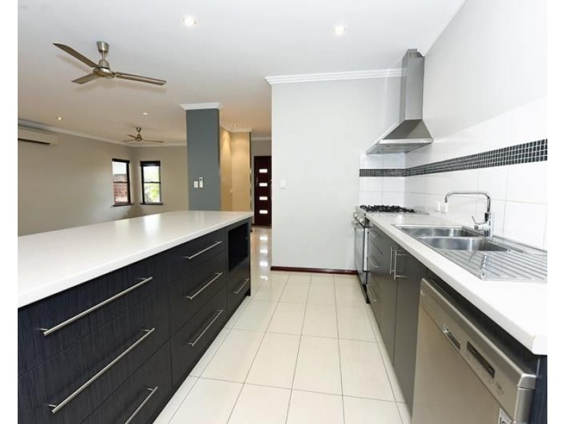 20 Euro Boulevard, Baynton WA 6714