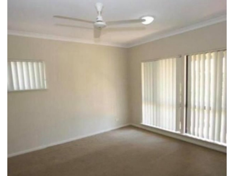 24 Koolinda Parade, Baynton WA 6714