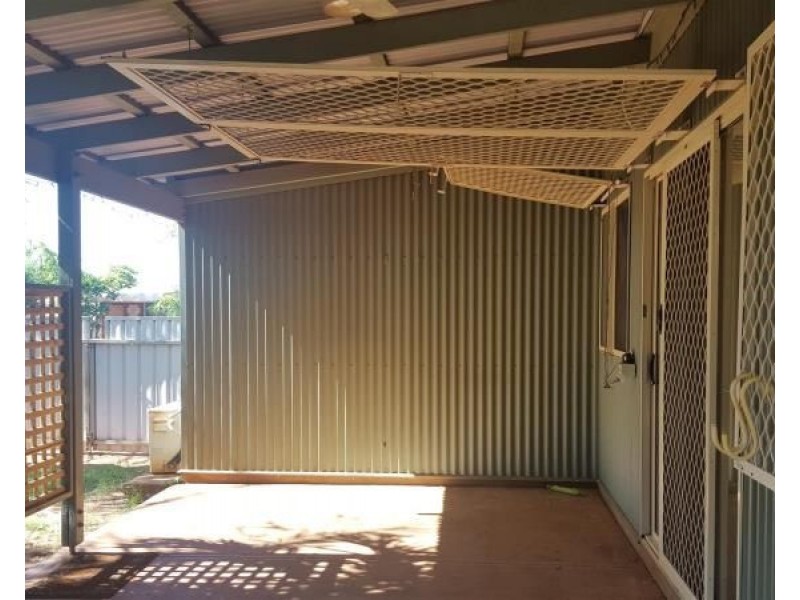 32 McCamey Loop, Baynton WA 6714