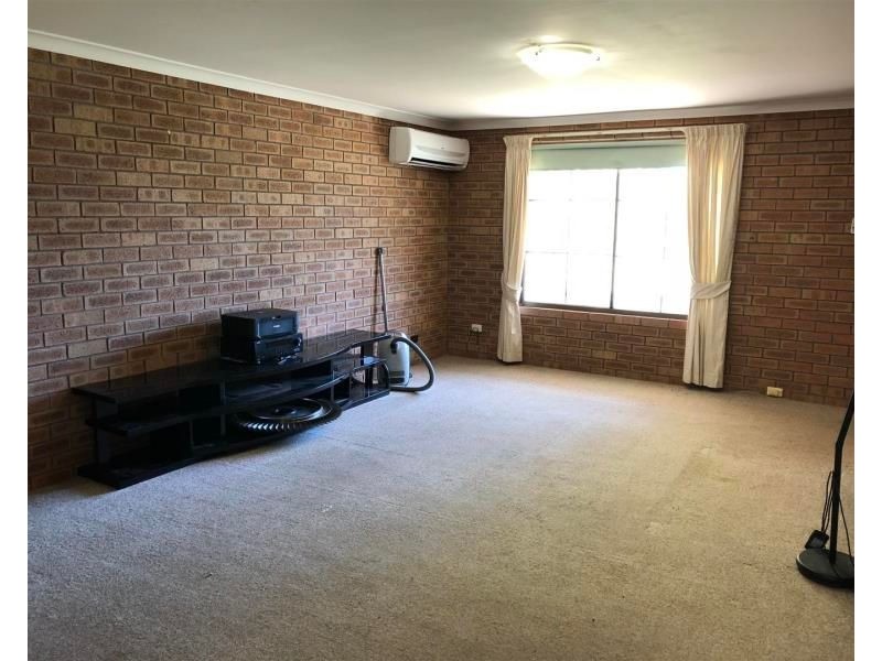 5/2 Sun Court, Millars Well WA 6714