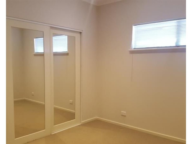 5 Bajamalu Drive, Baynton WA 6714