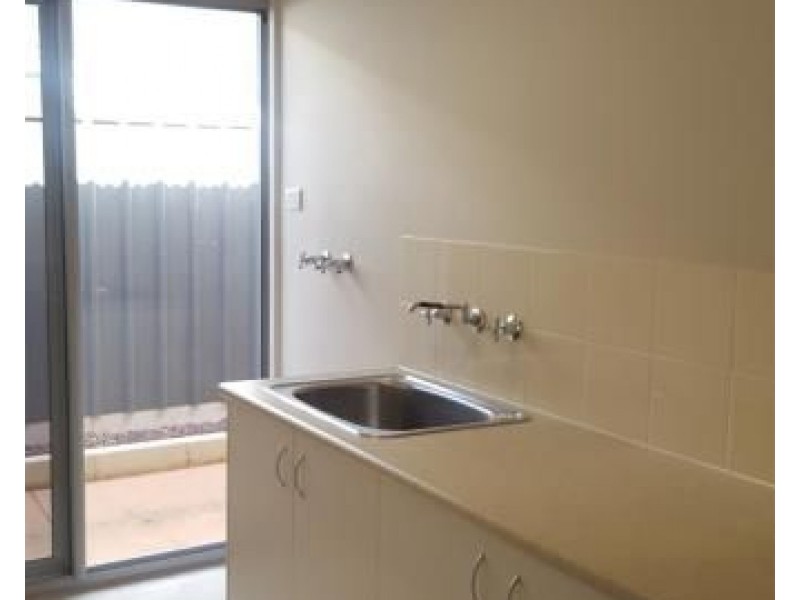 5 Bajamalu Drive, Baynton WA 6714