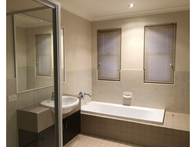 5/6 Seasnake Court, Nickol WA 6714