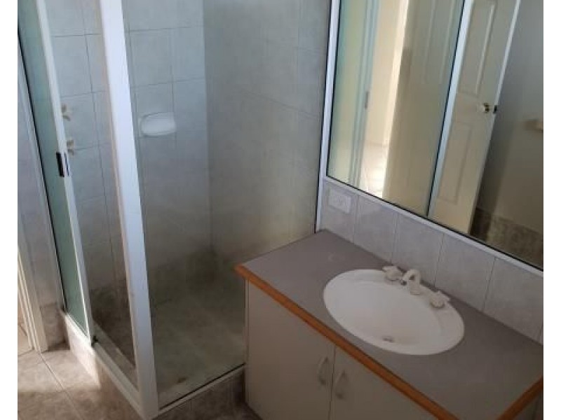 6B Garland Place, Millars Well WA 6714