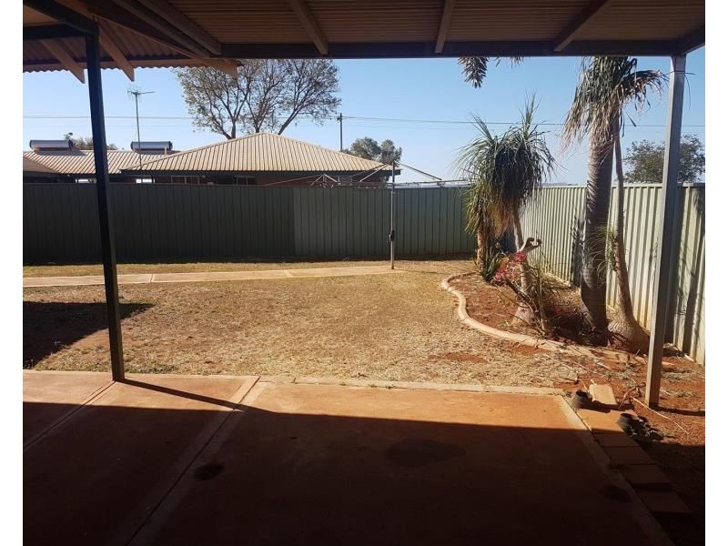 18B Lewis Drive, Nickol WA 6714