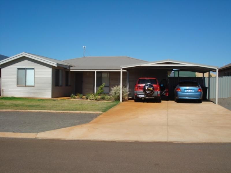 32 Macmahon Way, Karratha WA 6714