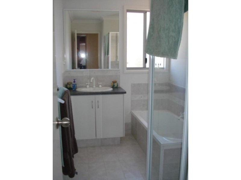 32 Macmahon Way, Karratha WA 6714