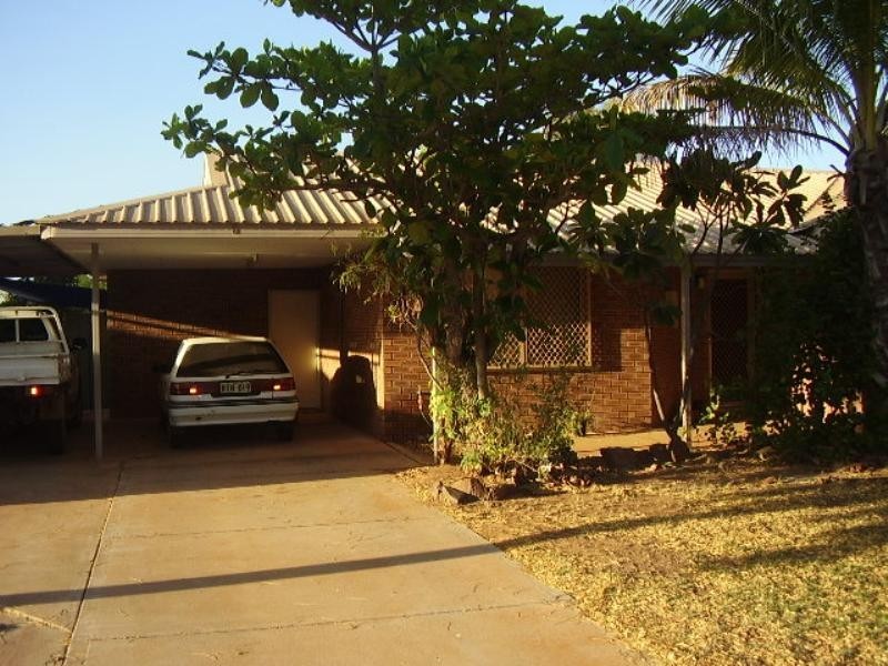 6 Watts Place, Karratha WA 6714