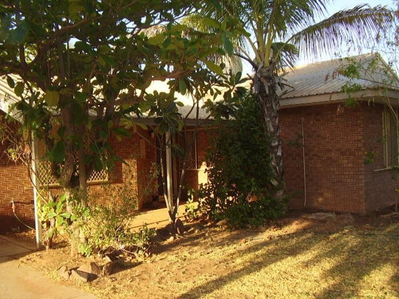 6 Watts Place, Karratha WA 6714