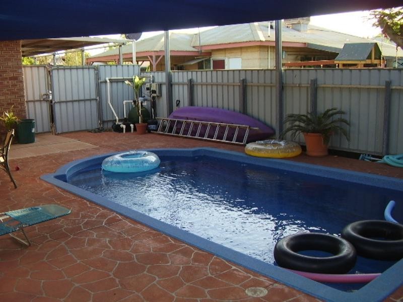 6 Watts Place, Karratha WA 6714