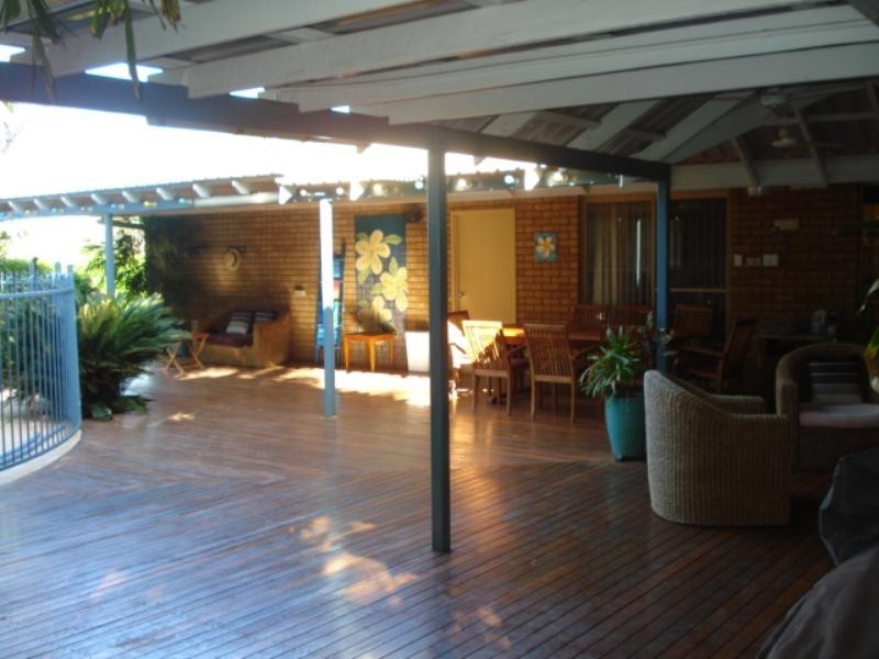 11 Menzies Place, Karratha WA 6714