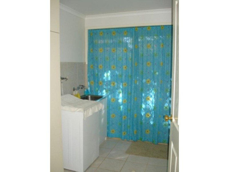 11 Menzies Place, Karratha WA 6714