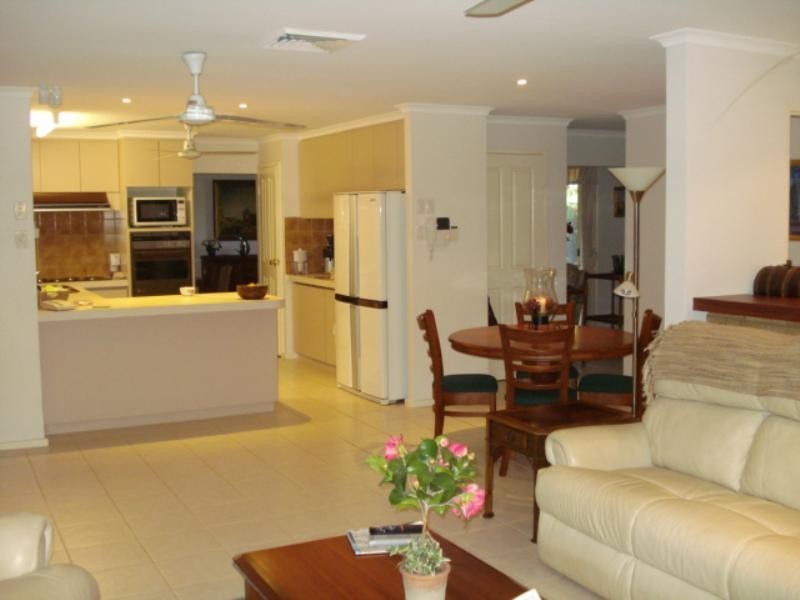 11 Menzies Place, Karratha WA 6714