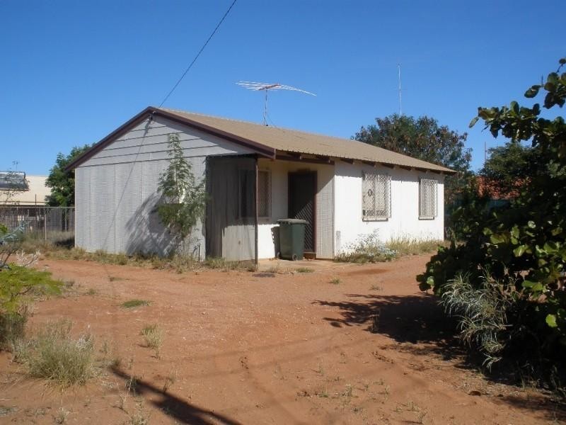 19 Simpson Street, Onslow WA 6710