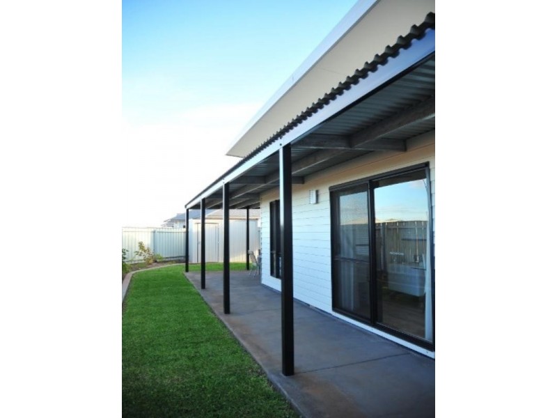 27 Wedgetail Eagle Avenue, Karratha WA 6714