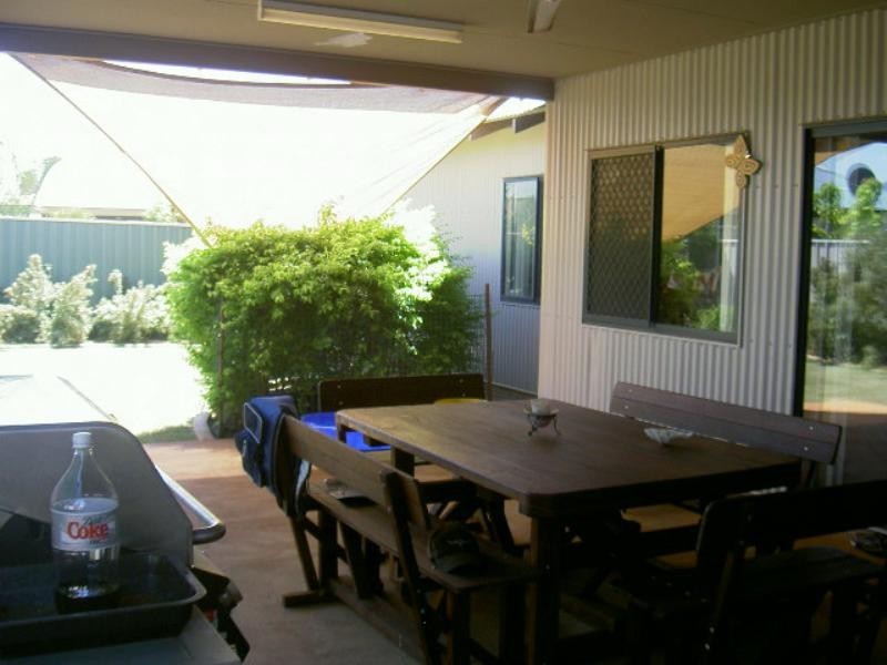 24 Koolinda Parade, Baynton WA 6714