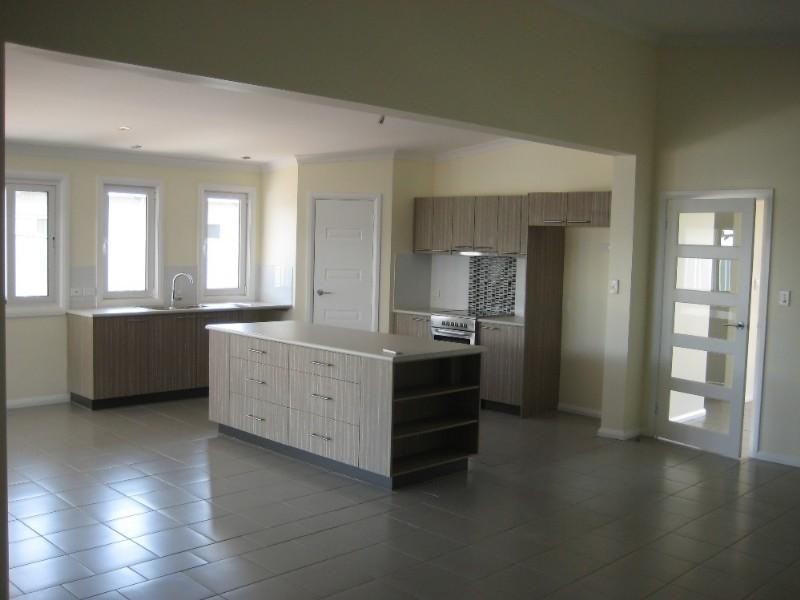 7 Plumegrass Way, Karratha WA 6714