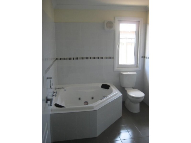 7 Plumegrass Way, Karratha WA 6714