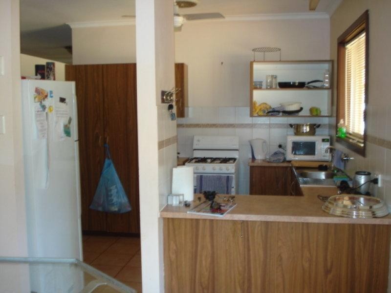 8 Nelly Way, Wickham WA 6720