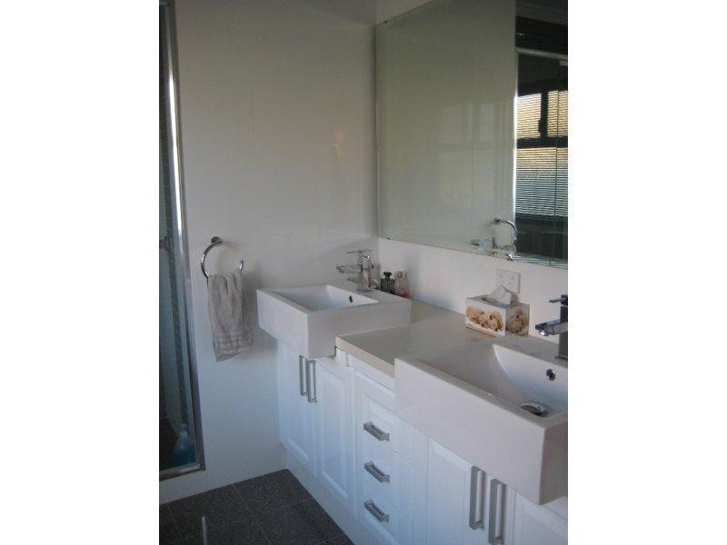 27 Honeyeater Close, Karratha WA 6714