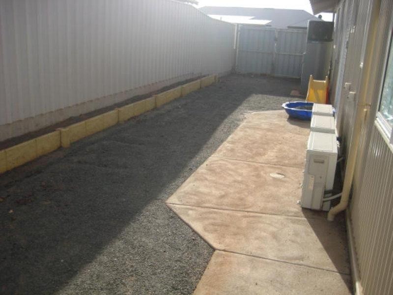 39 Falcon Parade, Karratha WA 6714