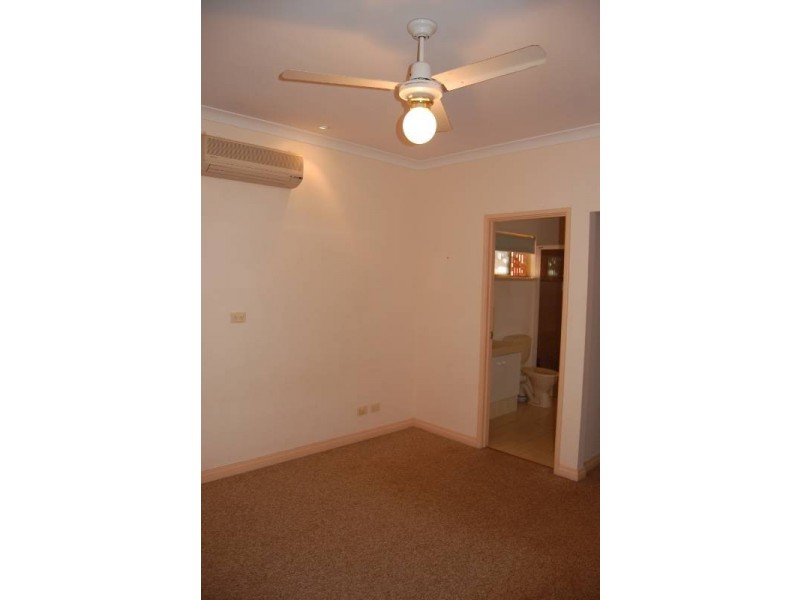 8 Hackett Close, Karratha WA 6714