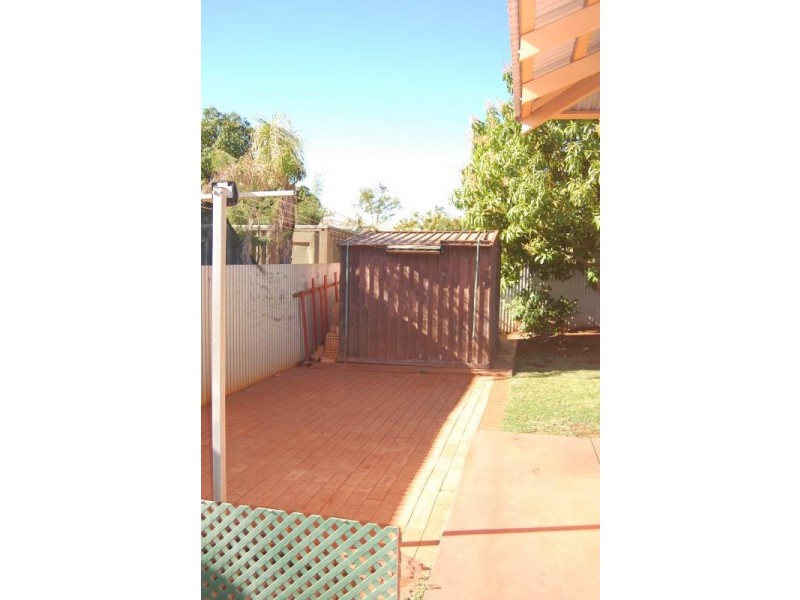 8 Hackett Close, Karratha WA 6714