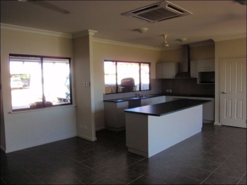 11 Warbler Loop, Karratha WA 6714