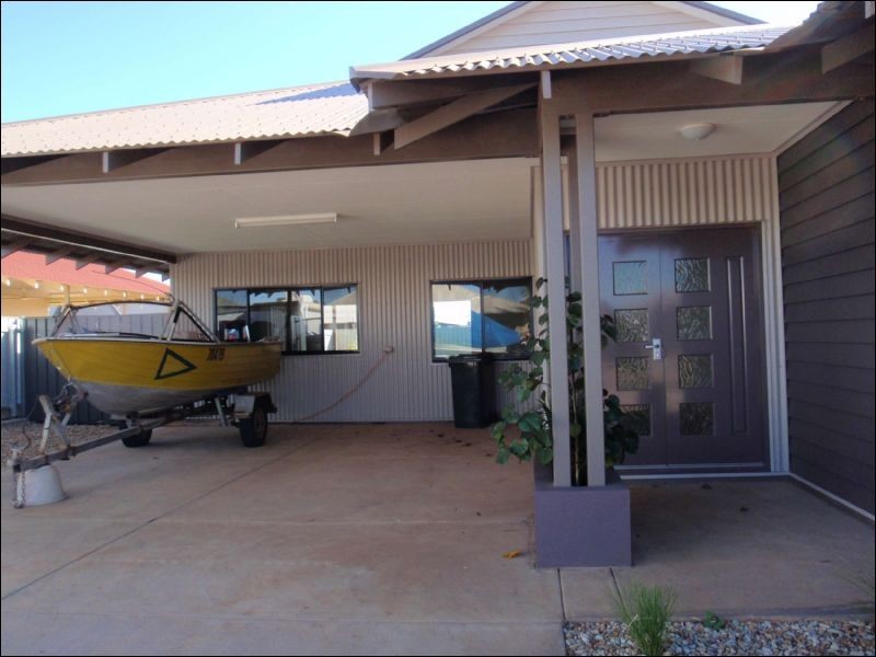 11 Warbler Loop, Karratha WA 6714