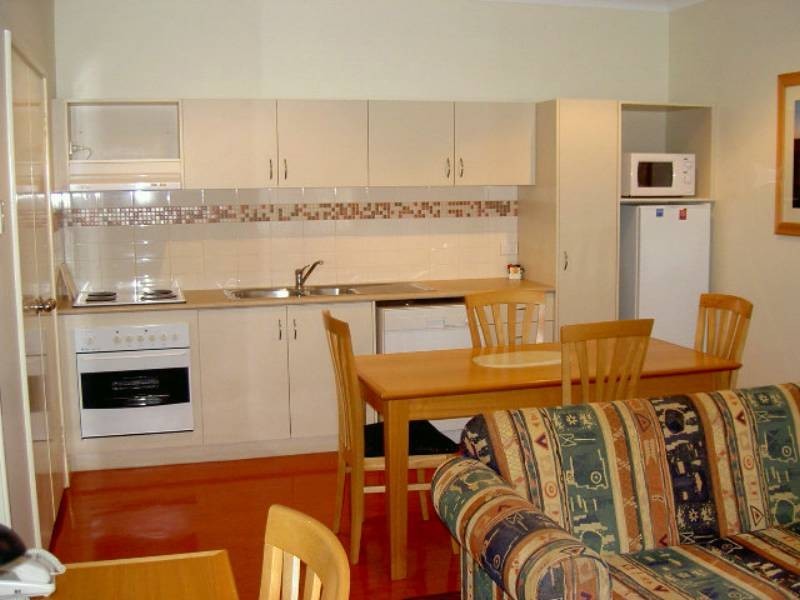 41 27 Warambie Road, Karratha WA 6714