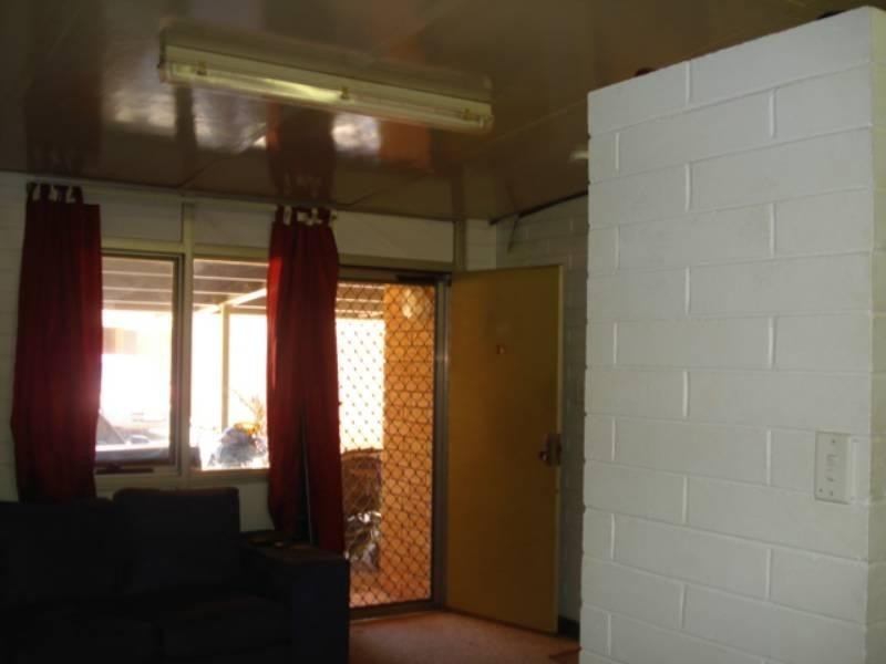 16 Hillview Road, Karratha WA 6714