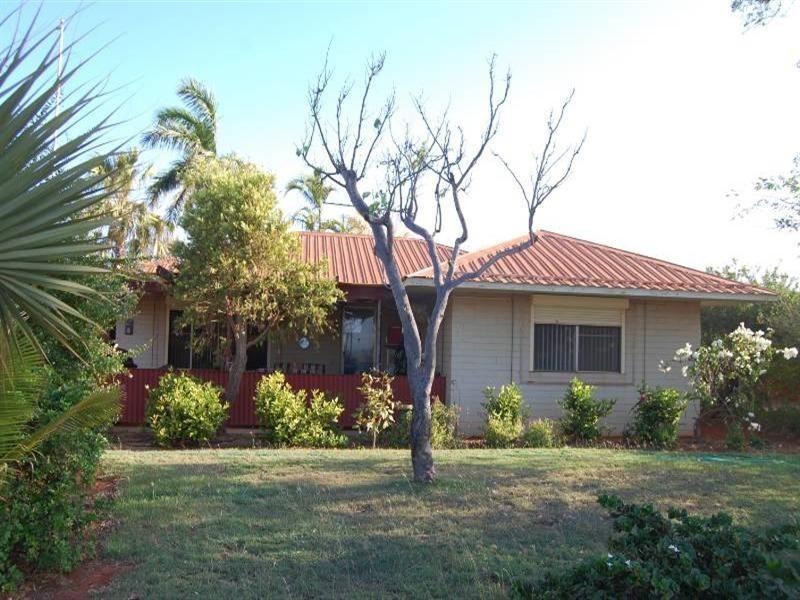 226B Fremantle Crescent, Dampier WA 6713