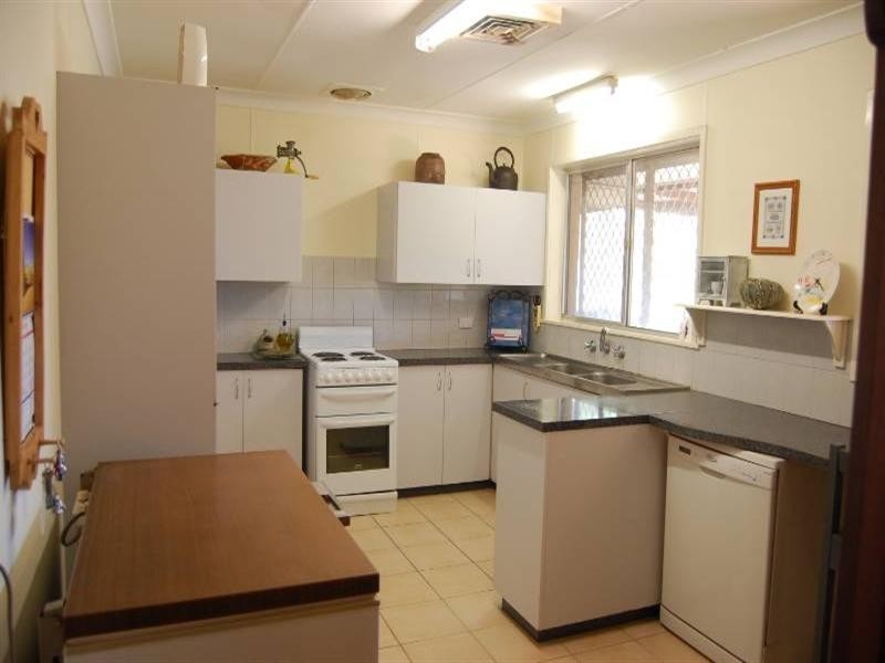 226B Fremantle Crescent, Dampier WA 6713